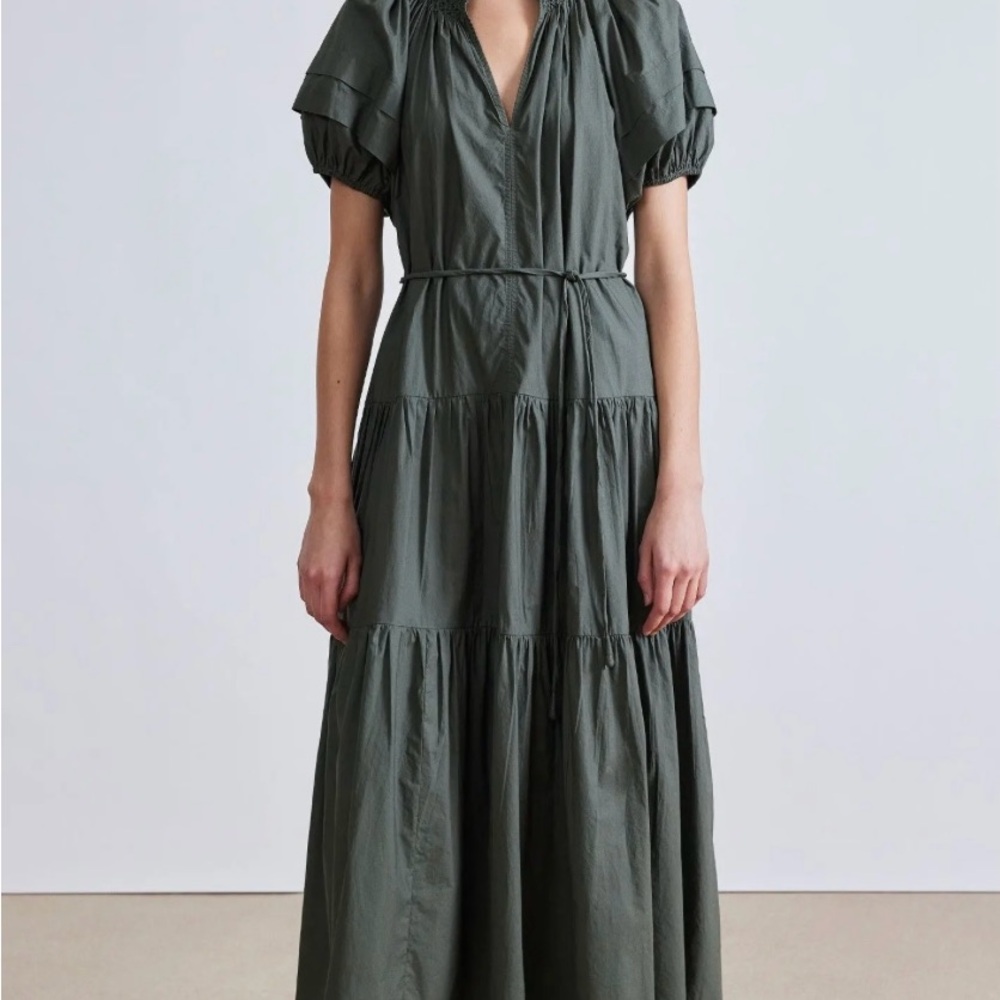 Elegant Green Maxi Dress